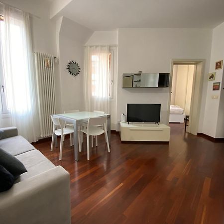 Avantgard Rooms Western Station 博洛尼亚 外观 照片