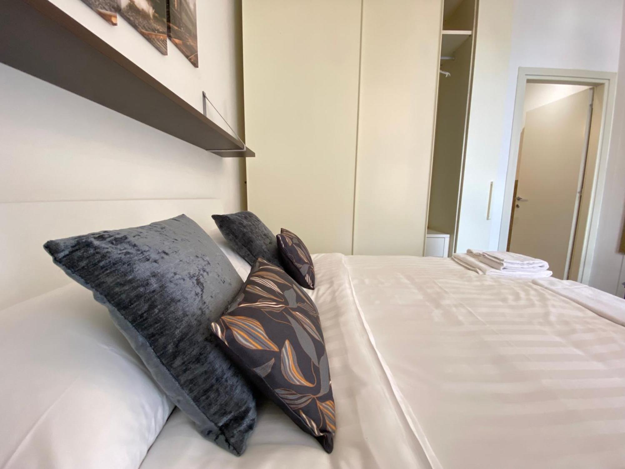 Avantgard Rooms Western Station 博洛尼亚 外观 照片